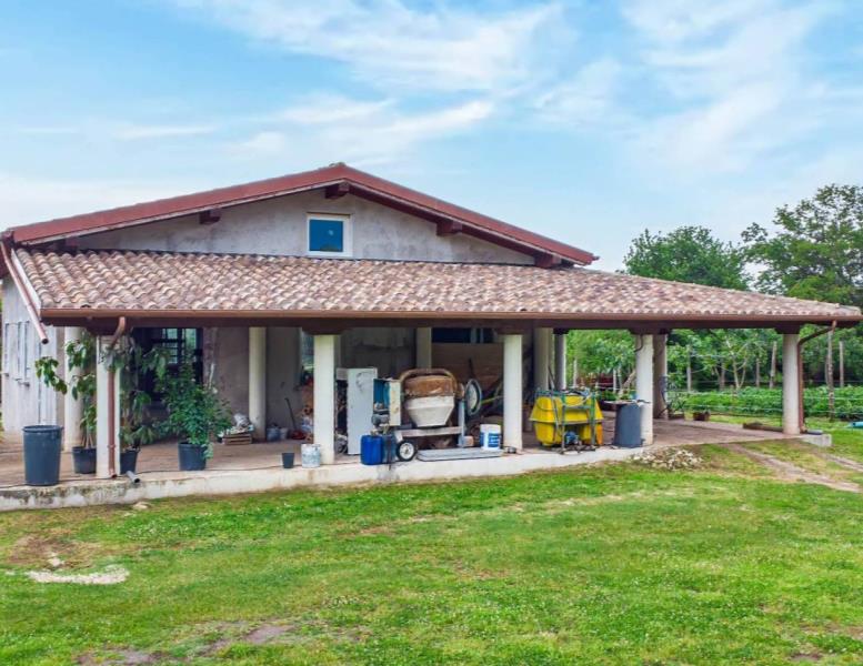 appartamento in vendita a Cave in zona Collepalme